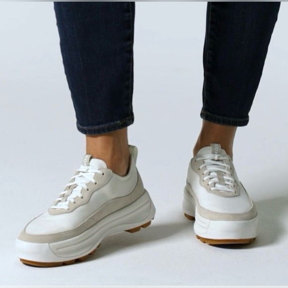 NWB Sorel ONA 503 Low Sneaker size 10 - Picture 1 of 12